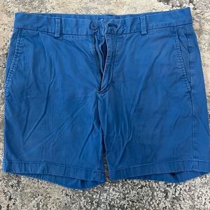 Mens 33’ Blue Vineyard Vines 5’ Inseam Breaker Shorts